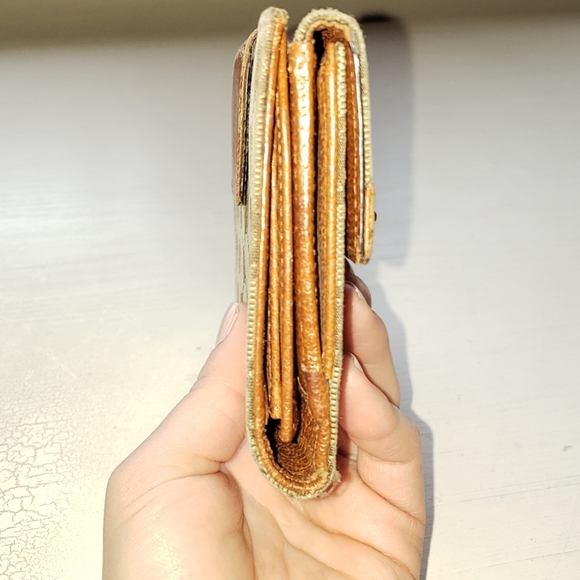 Gucci Wallet - Picture 3 of 11